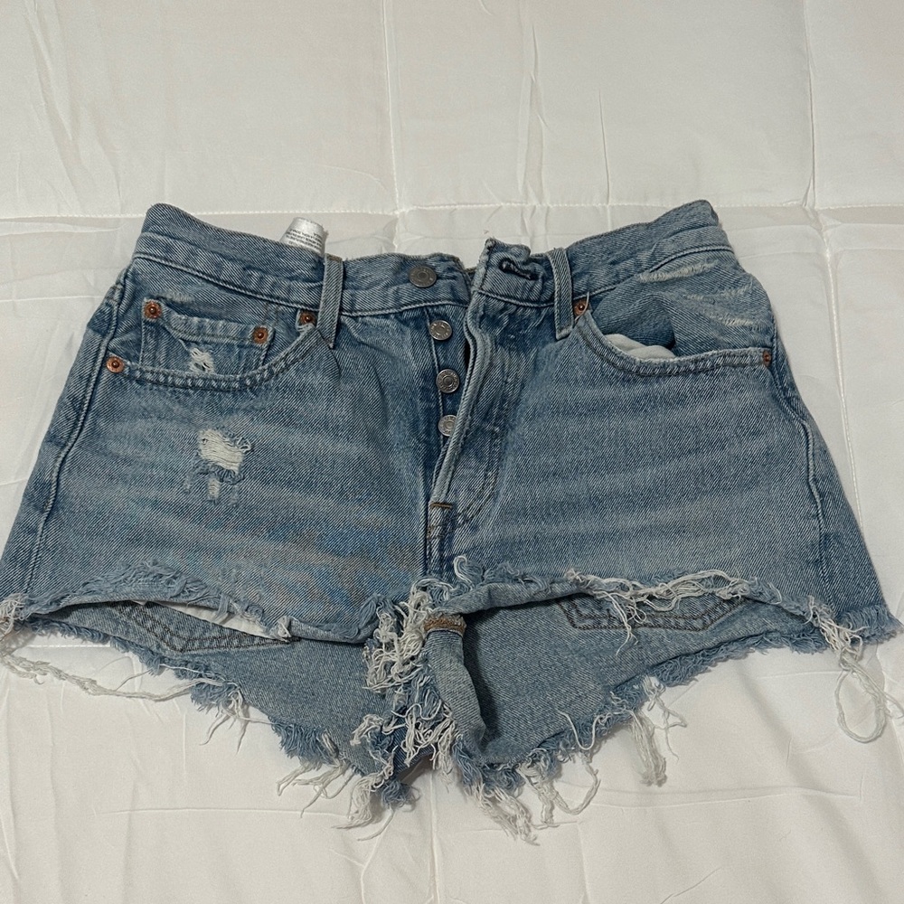 Levi’s 501 denim shorts